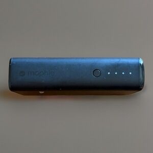 Mophie Power Boost 5,200mAh Dual USB Portable Charger Pocket Black 5V 2.1A
